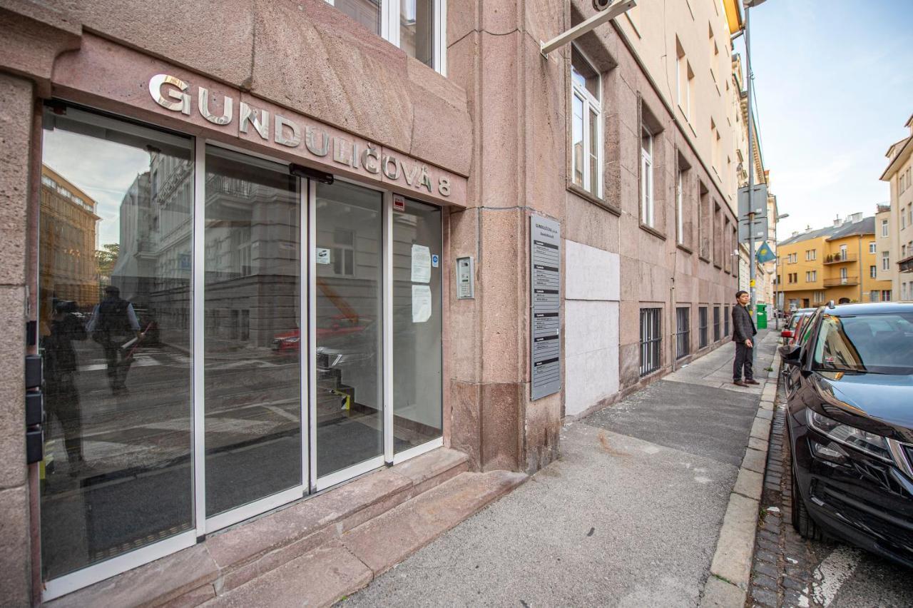 Ferienwohnung Blue President Pressburg Exterior foto